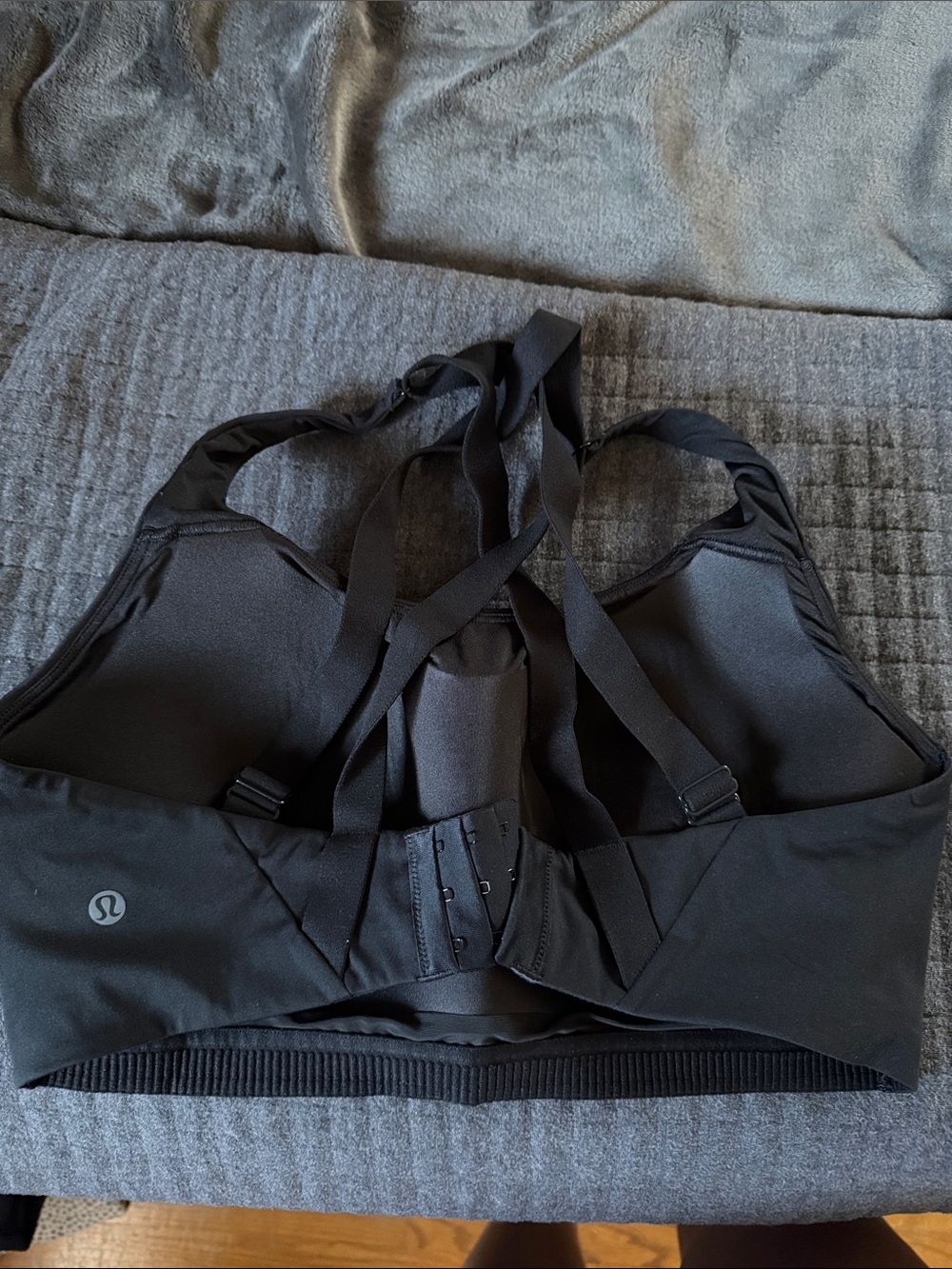 lululemon athletica Black Cross-Back Support Sports Bra